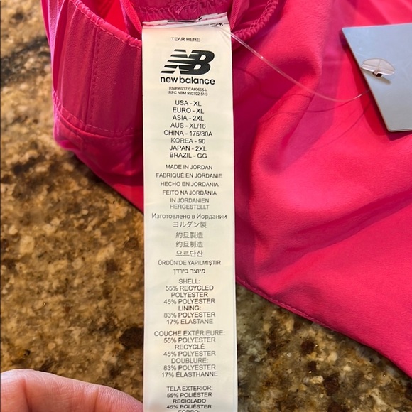 💖 New Balance Pink Athletic Shorts Lightweight Performance Design - Picture 3 of 7